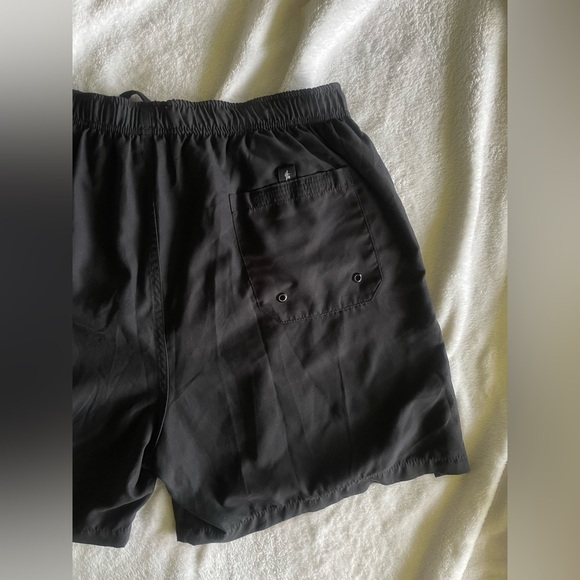 Guy Harvey Black Mesh Shorts - Picture 4 of 5